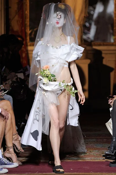 Look 53